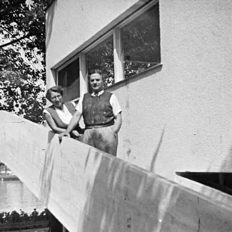 Soros Tivadar és Erzsébet a Lupa-szigeten, 1940-es évek második fele.